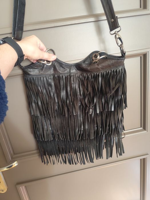 Сумка чорна з бахромою