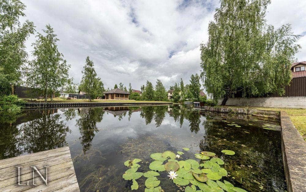 Продаж будинку в селі Кийлів з власним виходом до води