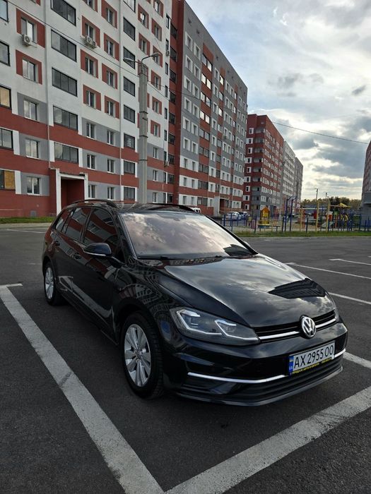 Продам Volkswagen Golf 7   Variant  2018 года, ресталинг