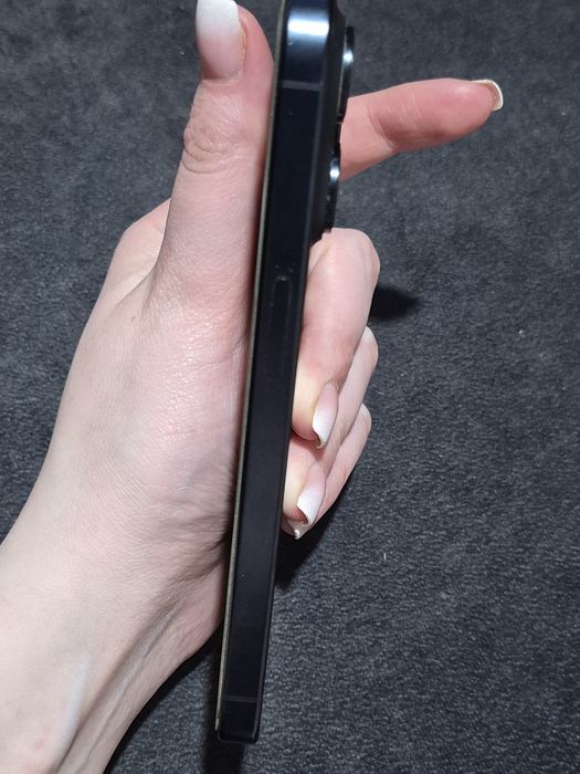 Iphone 15 pro, Apple watch SE 44 mm