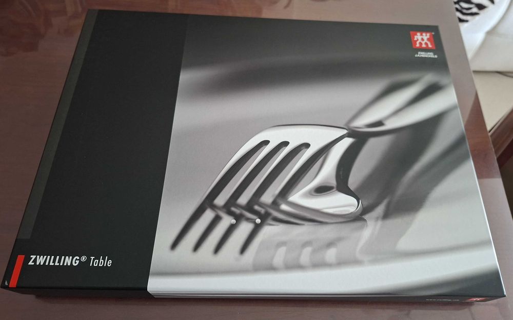 Conjunto de talheres ZWILLING de 60 peças (NOVO)