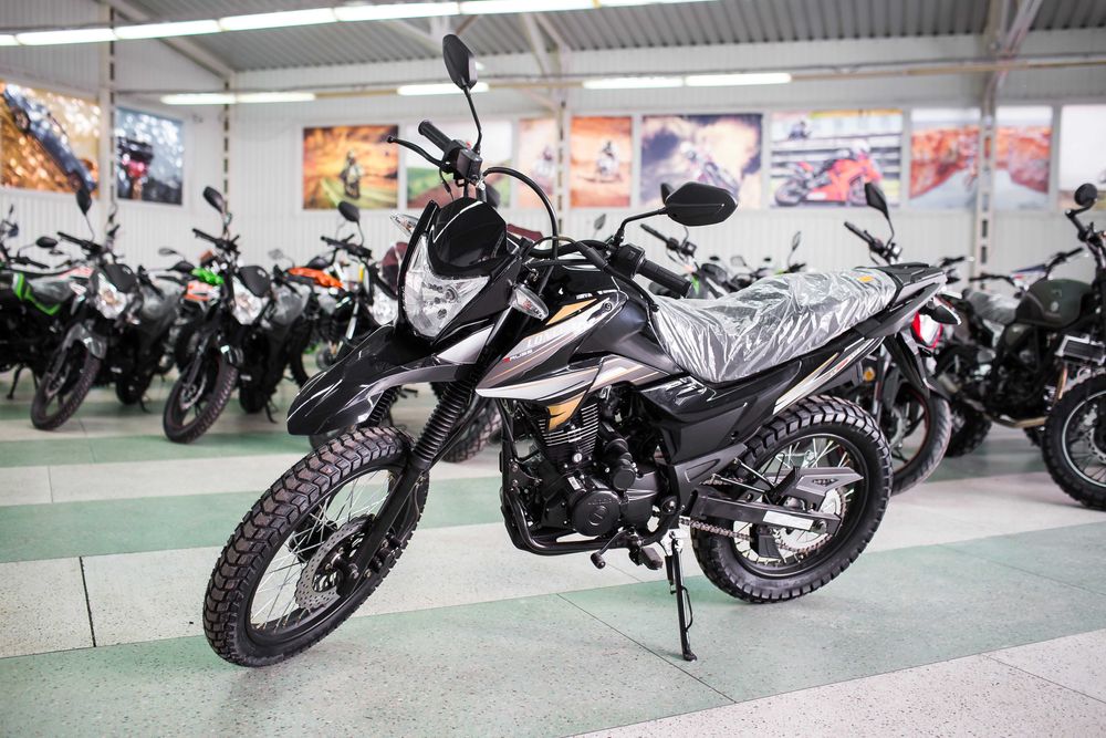 LONCIN LX200GY-3 Pruss мотоцикл
