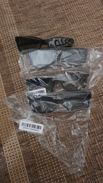 Okulary pasywne 3D Philips 4 sztuki