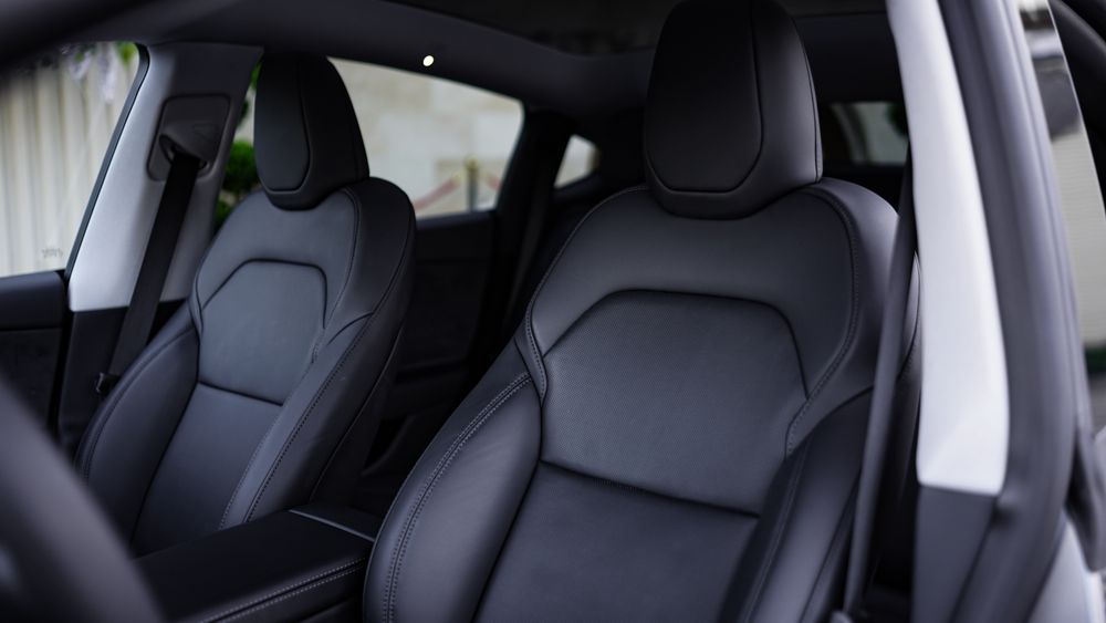 Продається Tesla Model Y Juniper 2025 AWD