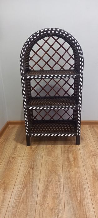 Етажерка  Полиця