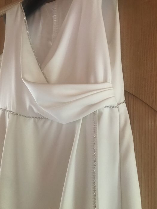 Sukienka slubna ecru