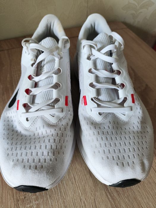 Продам кросівки Nike