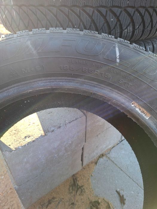 opony samochodowe 195/65R15 M+S