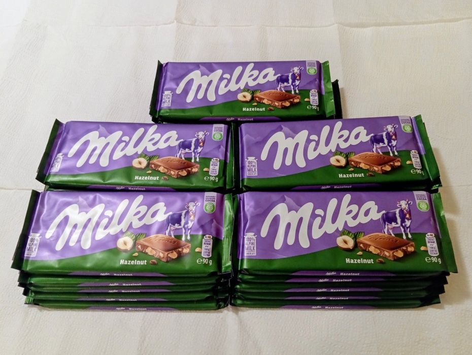 Milka Hazelnut Czekolada 90g. 25 szt.