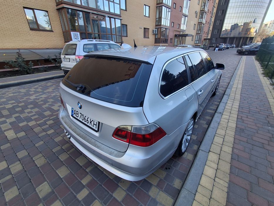 Продам  BMW  E61