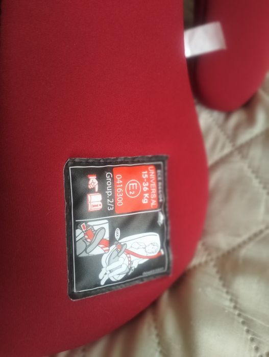 Cadeira para criança para carro.Rebaixa de preço.