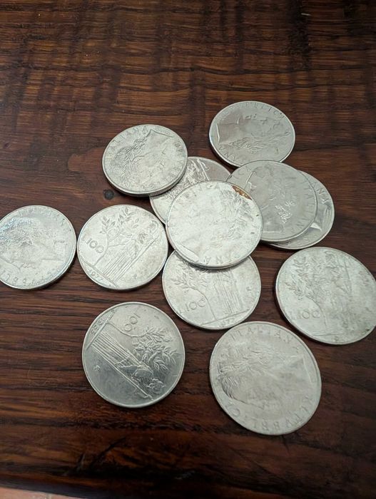 Moedas de 100 liras moeda italiana