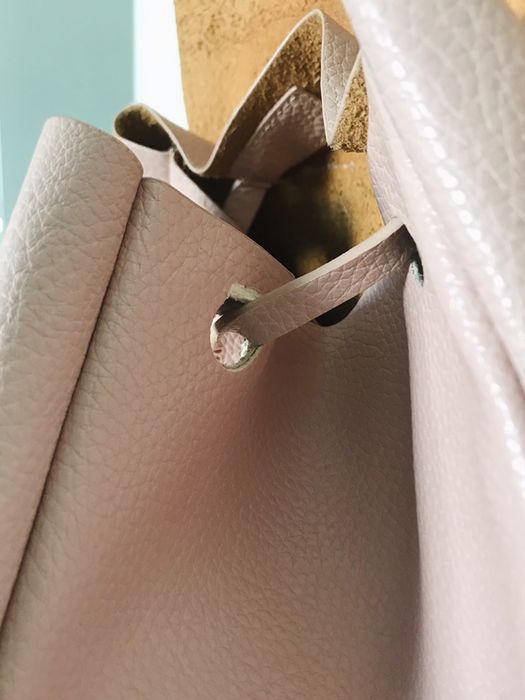 Mochila ZARA pouco usada