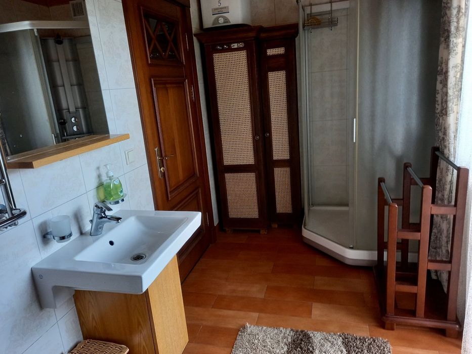 Відпочинок в Карпатах.Оренда будинка в горах .Котедж "Лара" Микуличин