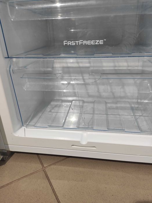 Lodówka Electrolux do zabudowy,wys.178cm,szer.54cm