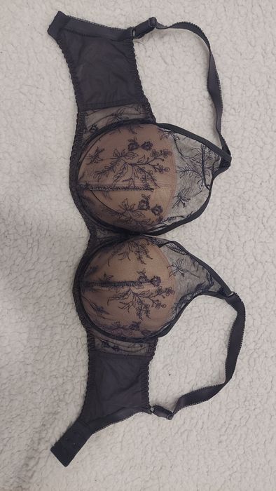 Biustonosz Gaia 70 E stan idealny