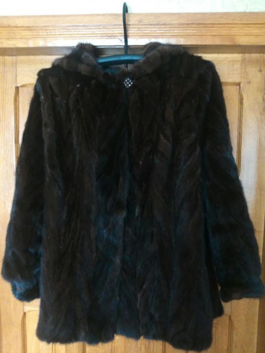 Шуба норкова, розмір 54-58