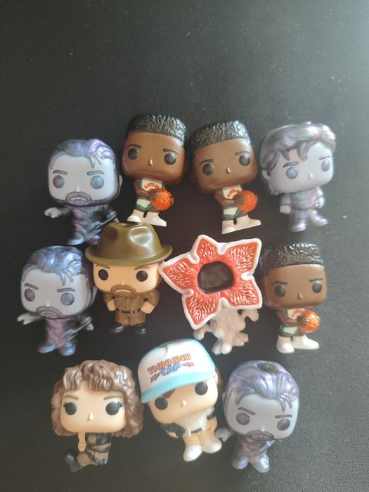 Stranger Things Figurki Kinder Joy