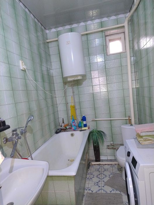 продам дом(пол дома)