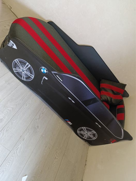 Кровать-машина с матрасом