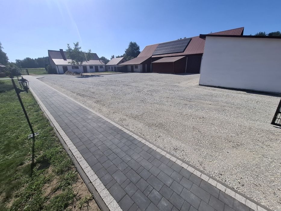 Układanie kostki brukowej