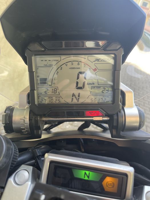 Honda x adv 750 - ótimo estado