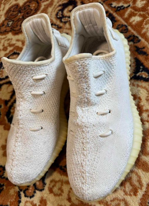Yeezy boost v2. 44
