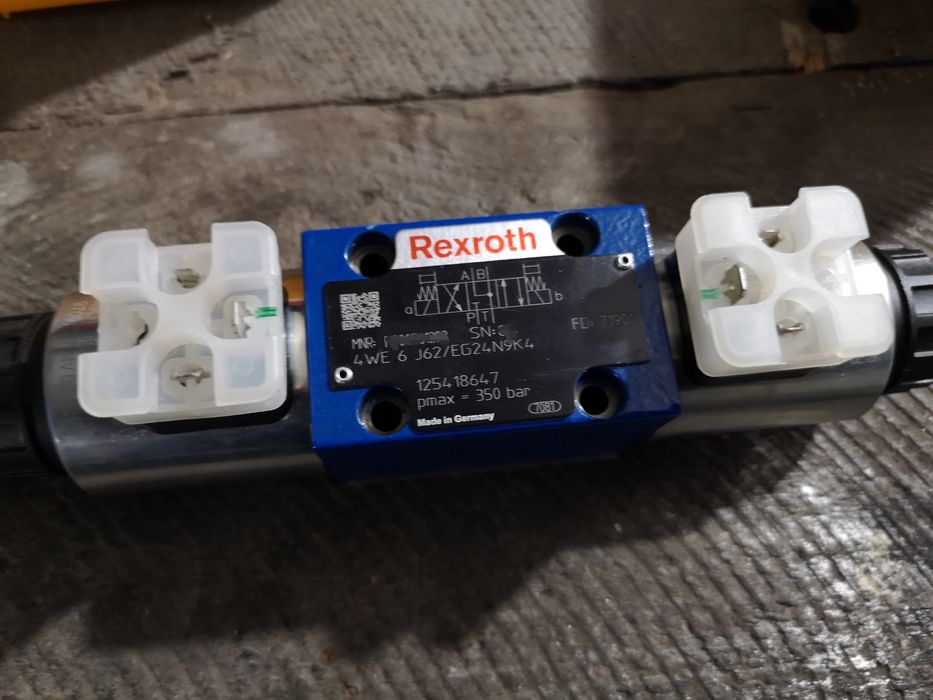Zawór Rexroth 4WE6 J62_EG24N9K4