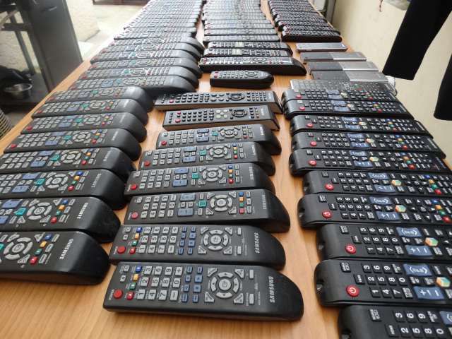 Samsung Remote Control64309729352195122