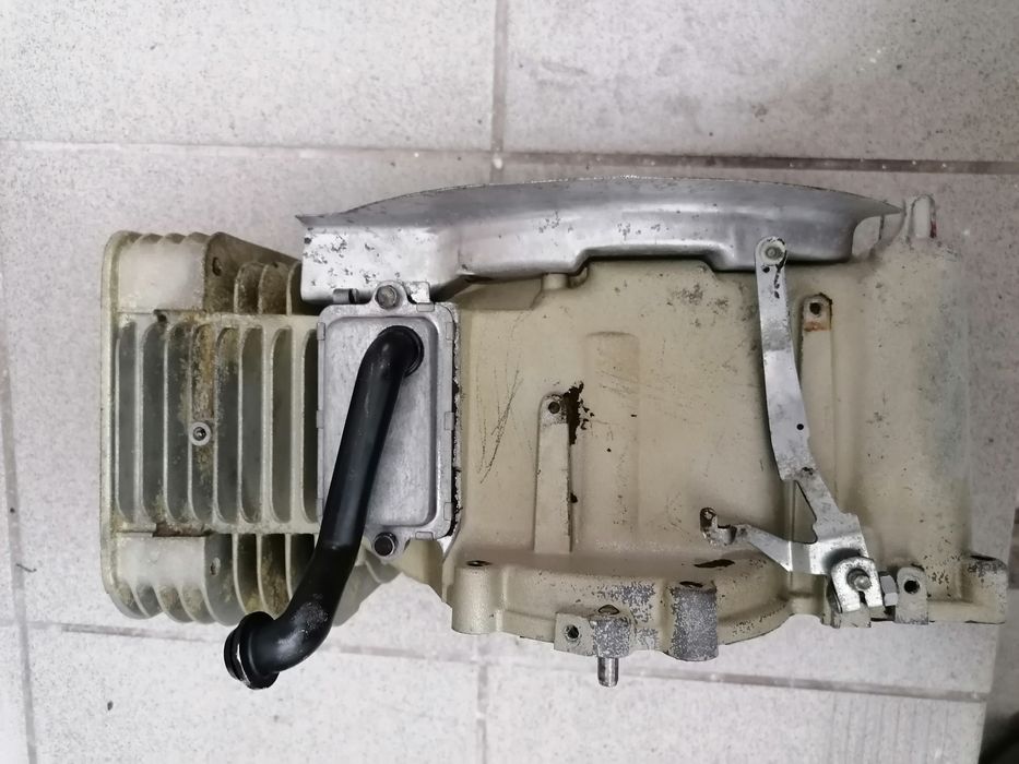 Blok karter cylinder silnika briggs 15.5 HP ohv diamond traktorek kosi