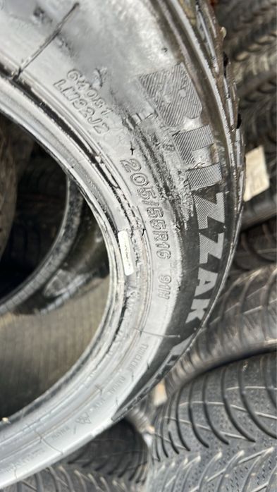 Шини зима Bridgestone 205 55 16