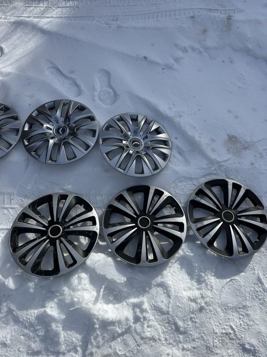 Гарні ковпаки r16 б/у