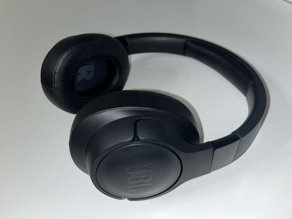 Навушники JBL Tune 720 BT Black