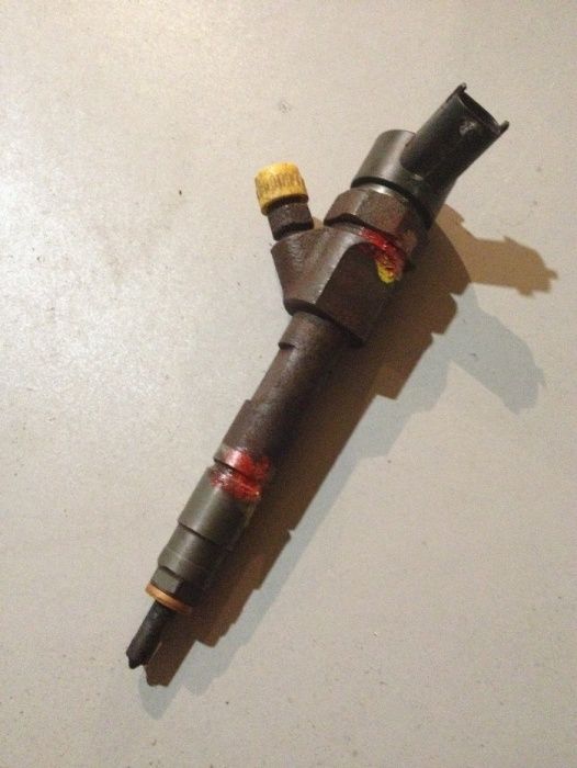 Форсунки Renault Trafic 1.9 dci Рено Трафик 1.9 0445110021 0445110146