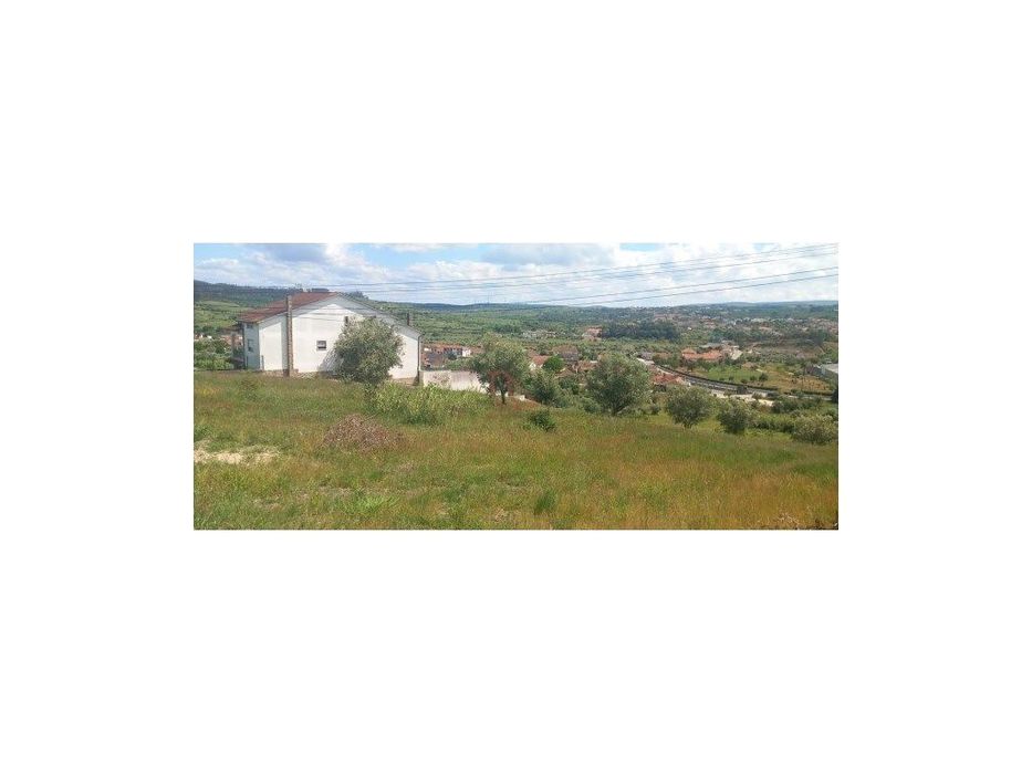 Terreno/Construção/Ourém
