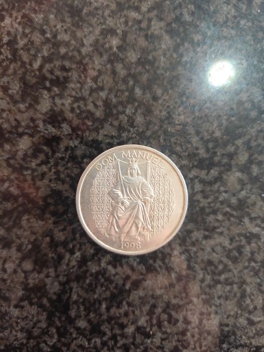 Moedas antigas escudos