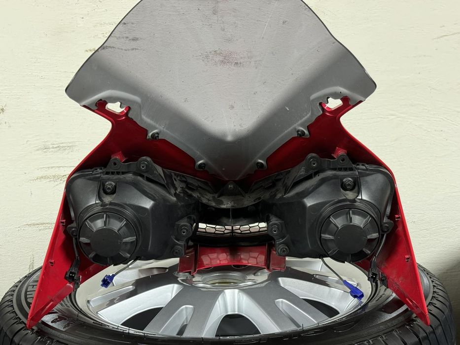 Ямаха р6 Yamaha r6 03-05 Пластик