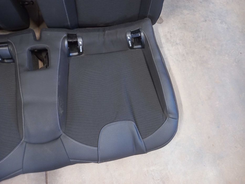 Kanapa Tylna Opel Adam Isofix Pół Skóra