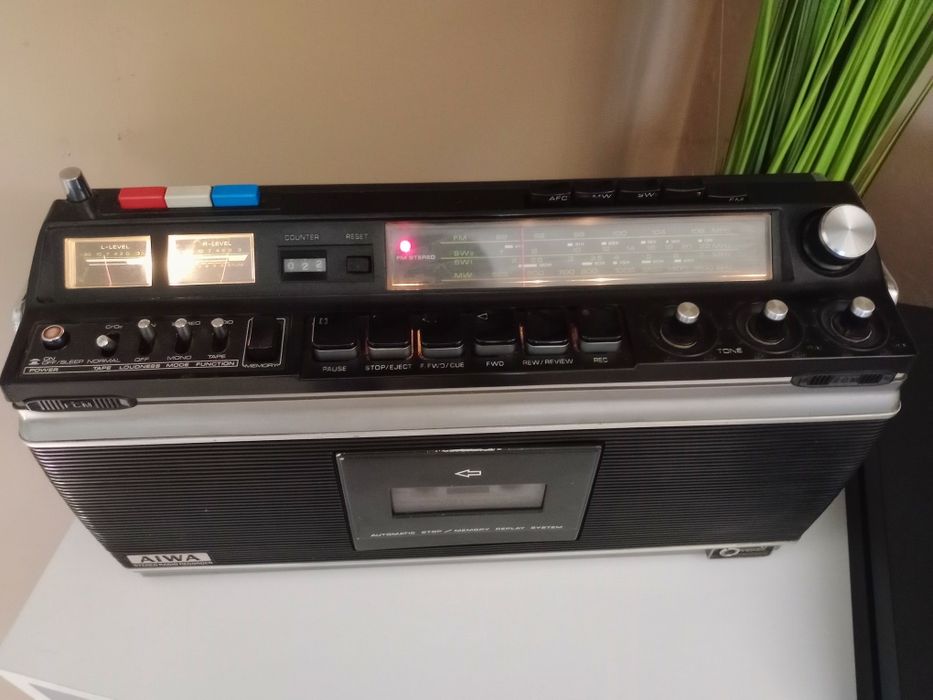 Aiwa tpr 930 super stan