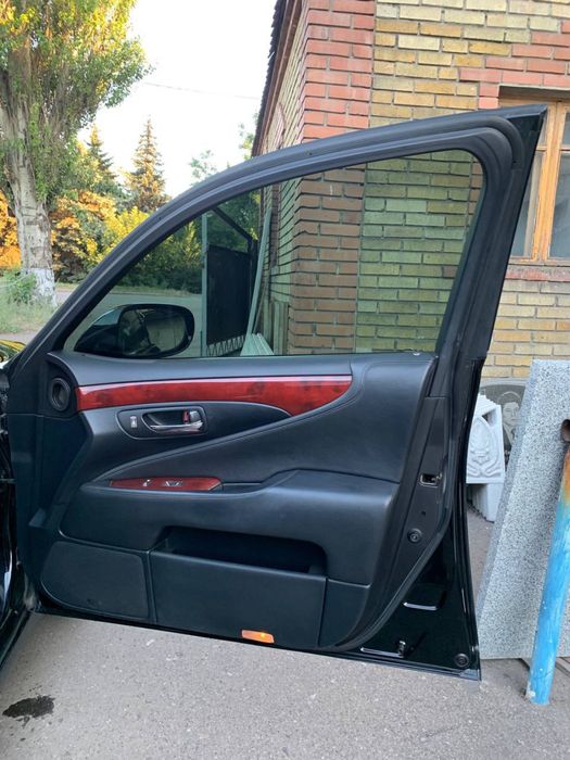 Срочно Продам Lexus LS460L