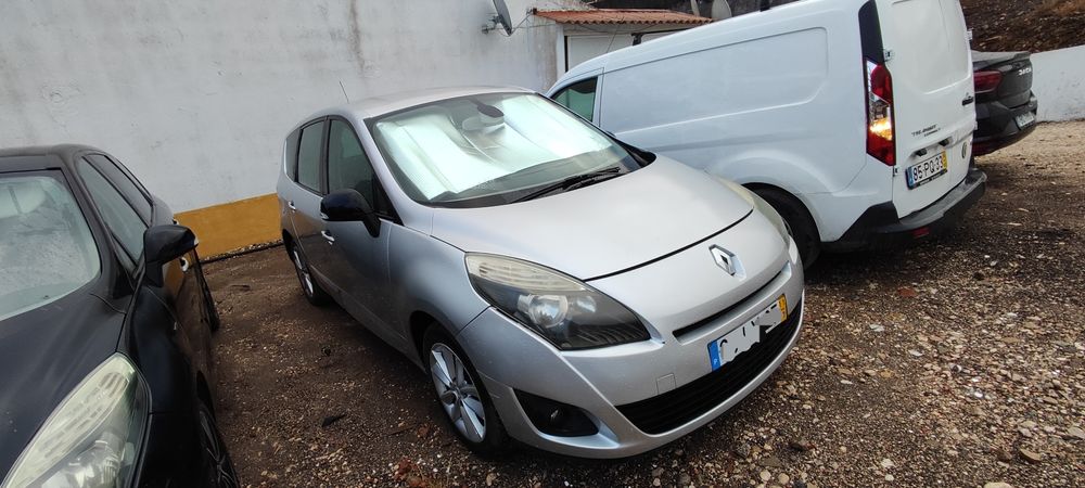 Renault Grand Scenic III 2011 7 lugares