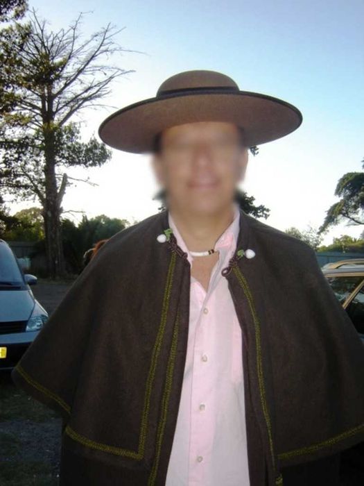 Capa Traje Casctanho