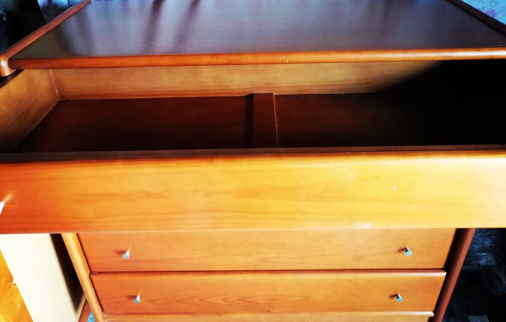 CÓMODA Em Madeira Maciça + Oferta