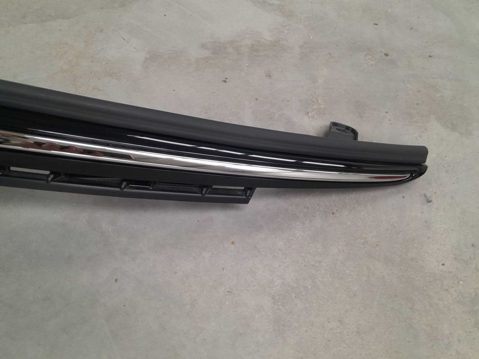 Toyota Corolla E21 2024 Atrapa Grill Pod Radar