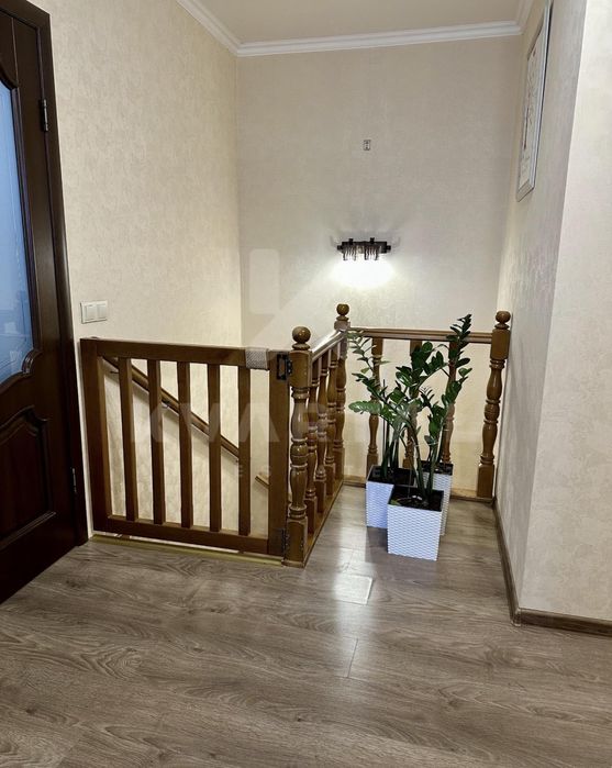 Двокімнатна квартира з ремонтом Буча