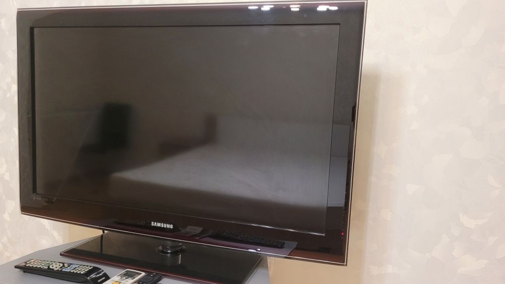 Телевізор Samsung LE40B551A6W
