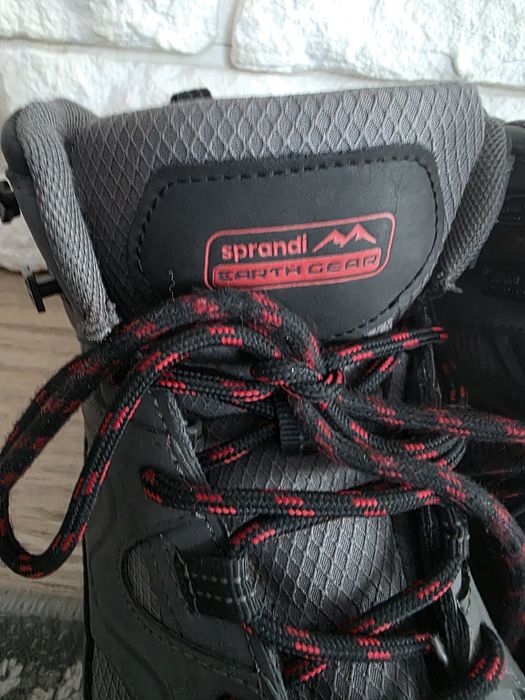 Trekkingowe buty Sprandi 38