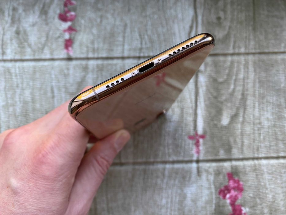 iPhone XS Max 256 Gold neverlock все работает состояние супер