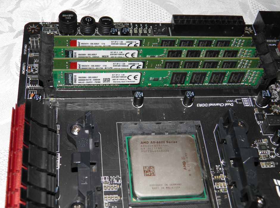 Socket FM2 MSI A88X-G45 GAMING + A8-6600K+4*4gb DDR3