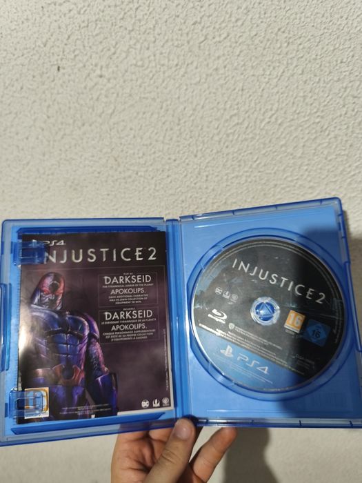 2 Jogos de PS4 ver descrição